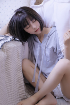强行挺进朋友漂亮的娇妻